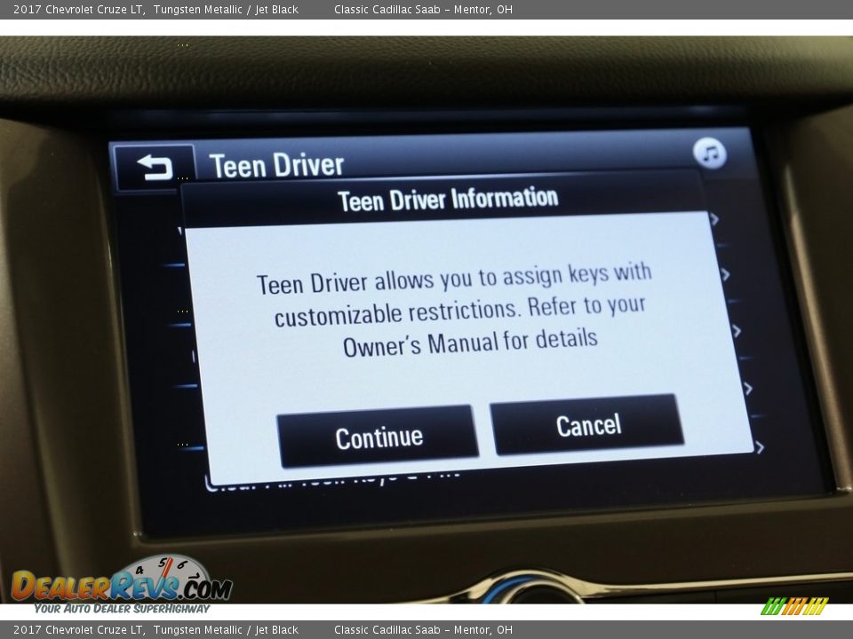 2017 Chevrolet Cruze LT Tungsten Metallic / Jet Black Photo #15