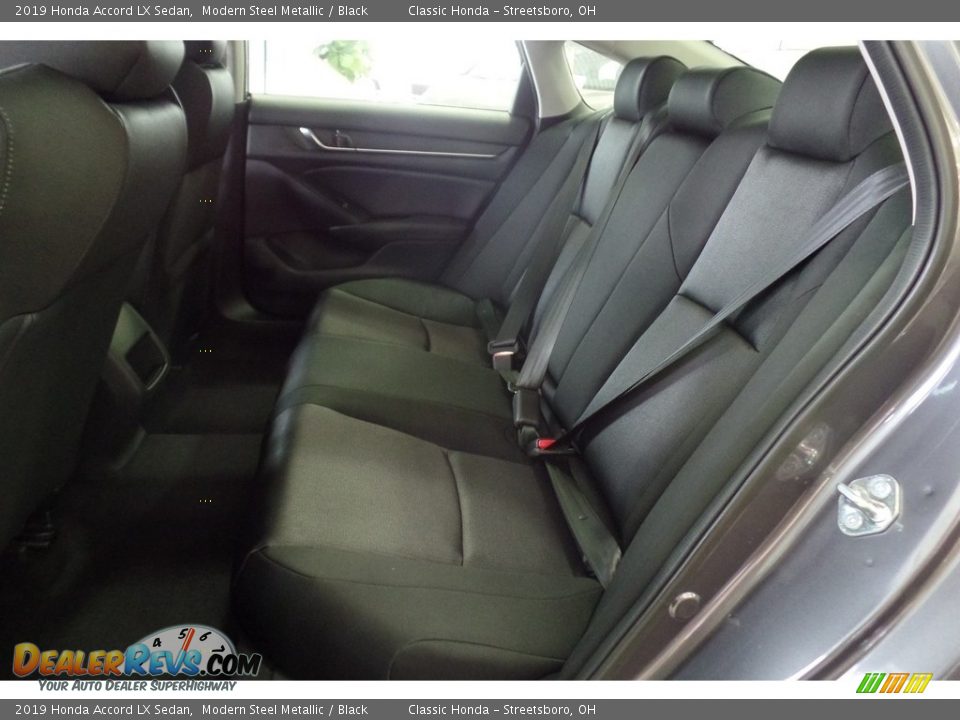 2019 Honda Accord LX Sedan Modern Steel Metallic / Black Photo #13