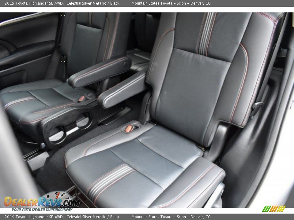 2019 Toyota Highlander SE AWD Celestial Silver Metallic / Black Photo #10