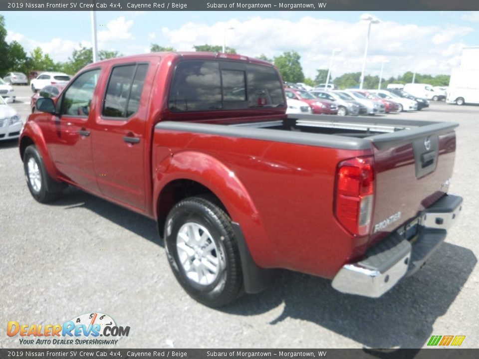 2019 Nissan Frontier SV Crew Cab 4x4 Cayenne Red / Beige Photo #10