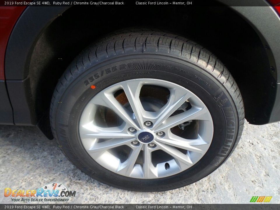 2019 Ford Escape SE 4WD Ruby Red / Chromite Gray/Charcoal Black Photo #4