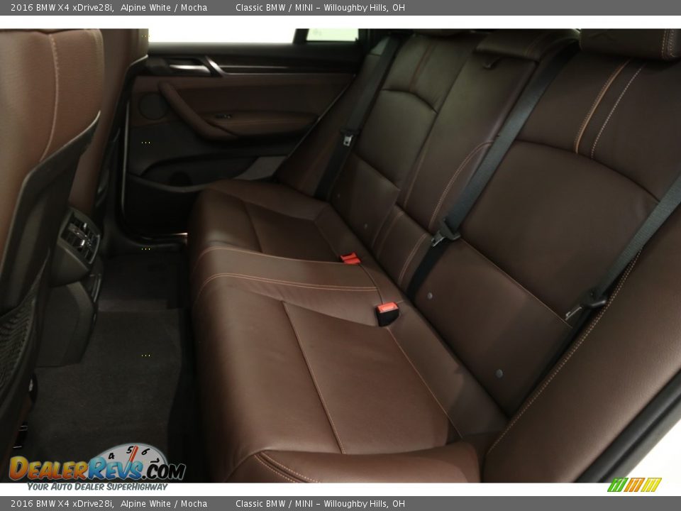 2016 BMW X4 xDrive28i Alpine White / Mocha Photo #19