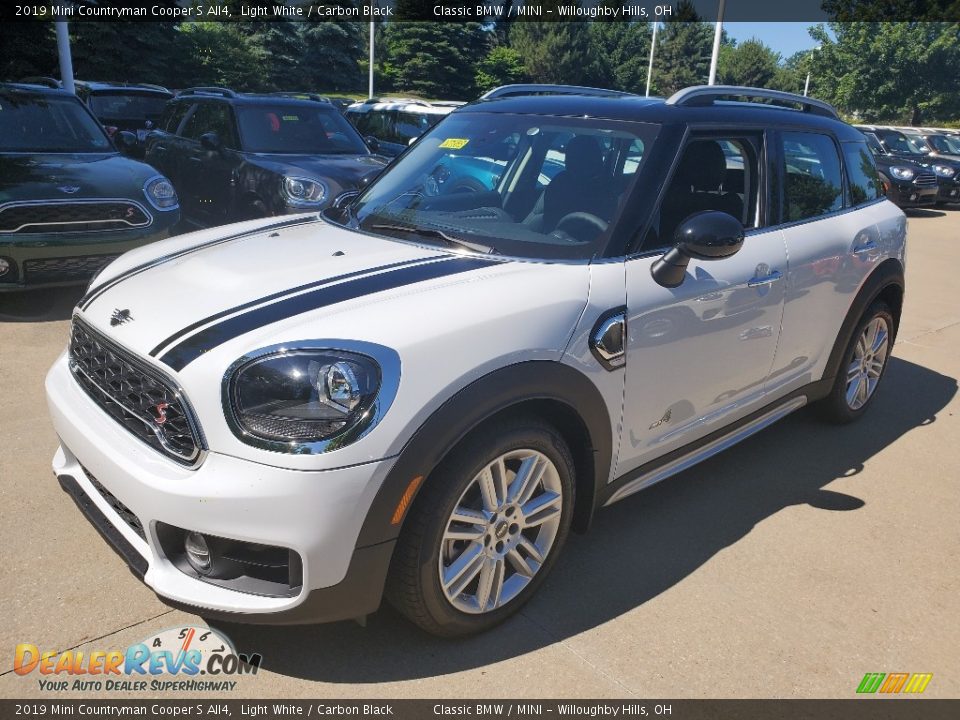 2019 Mini Countryman Cooper S All4 Light White / Carbon Black Photo #2
