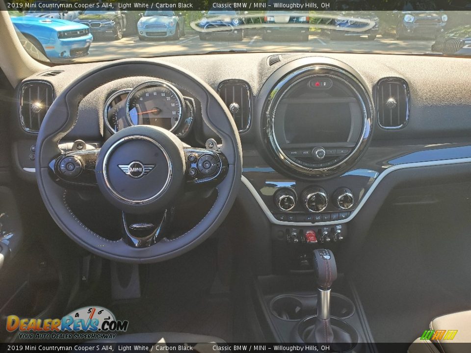 2019 Mini Countryman Cooper S All4 Light White / Carbon Black Photo #5