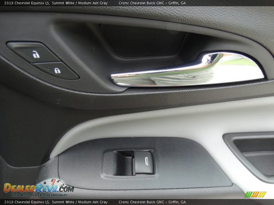 2019 Chevrolet Equinox LS Summit White / Medium Ash Gray Photo #28