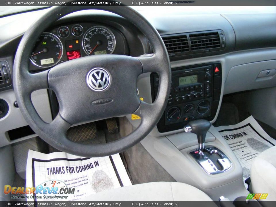 2002 Volkswagen Passat GLS Wagon Silverstone Grey Metallic / Grey Photo #10