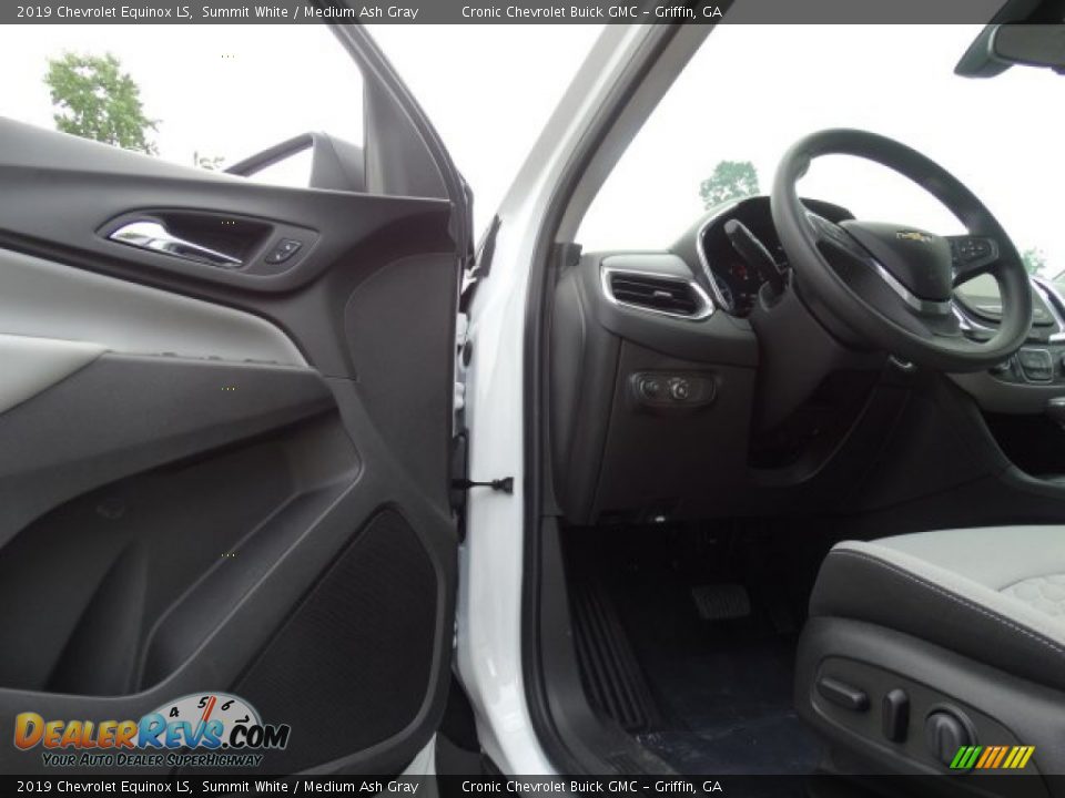 2019 Chevrolet Equinox LS Summit White / Medium Ash Gray Photo #10