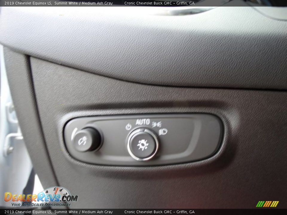 2019 Chevrolet Equinox LS Summit White / Medium Ash Gray Photo #14