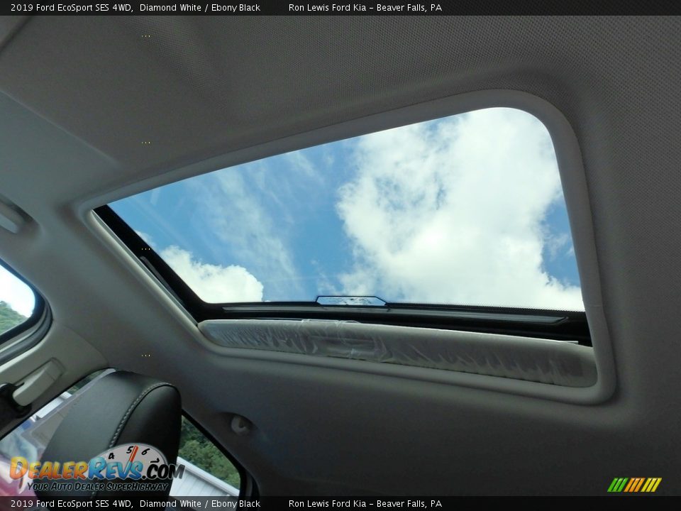2019 Ford EcoSport SES 4WD Diamond White / Ebony Black Photo #17