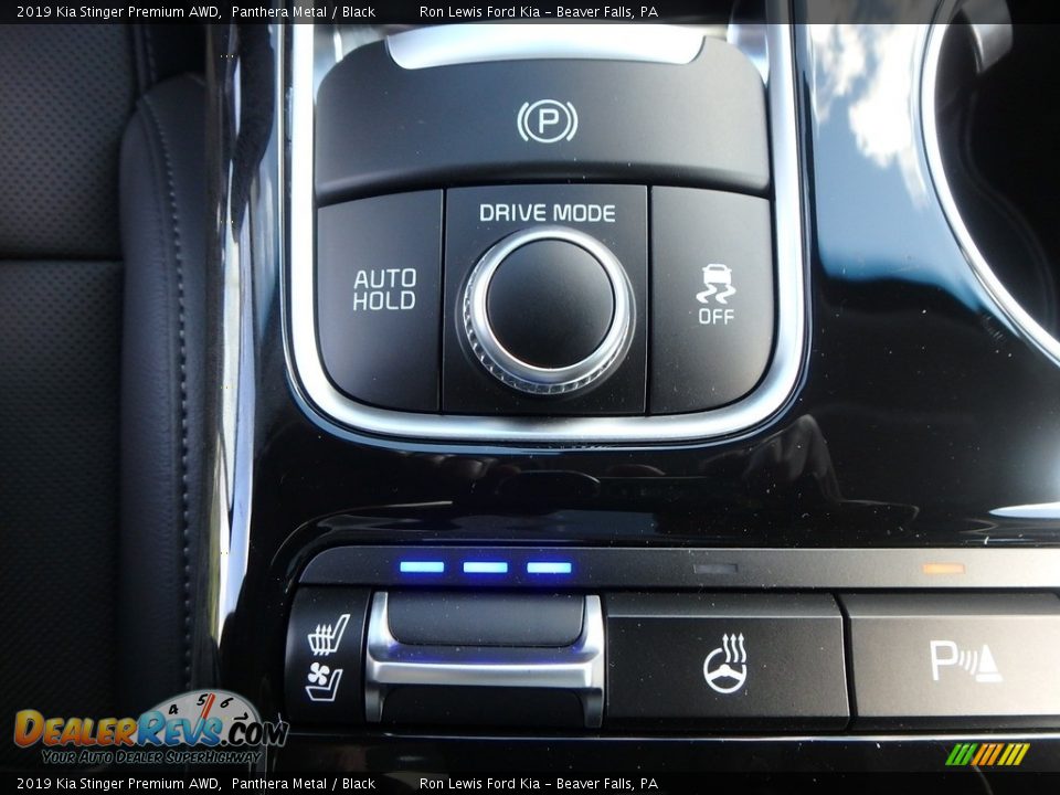 Controls of 2019 Kia Stinger Premium AWD Photo #20