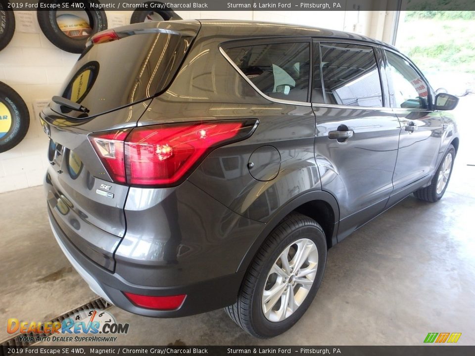 2019 Ford Escape SE 4WD Magnetic / Chromite Gray/Charcoal Black Photo #2