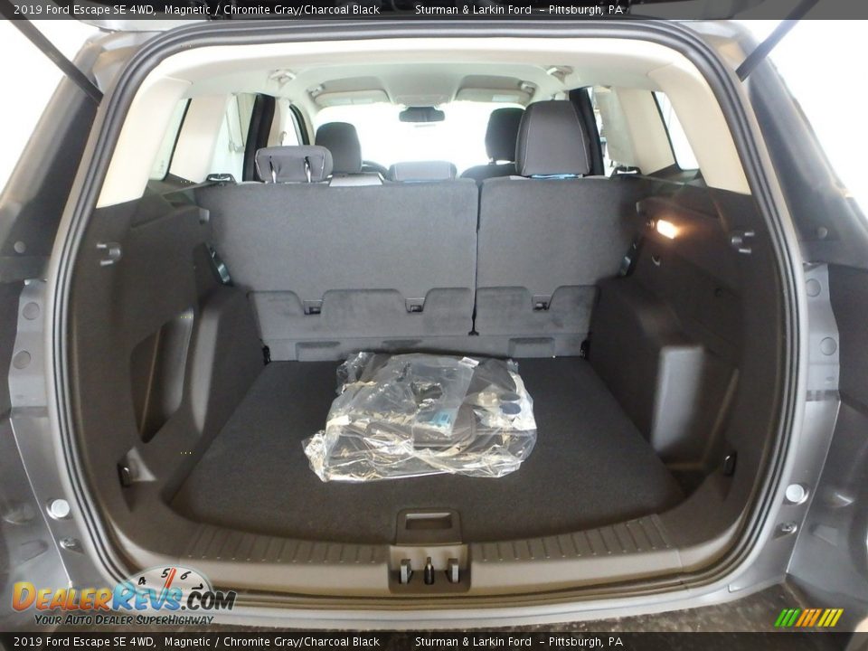 2019 Ford Escape SE 4WD Magnetic / Chromite Gray/Charcoal Black Photo #3