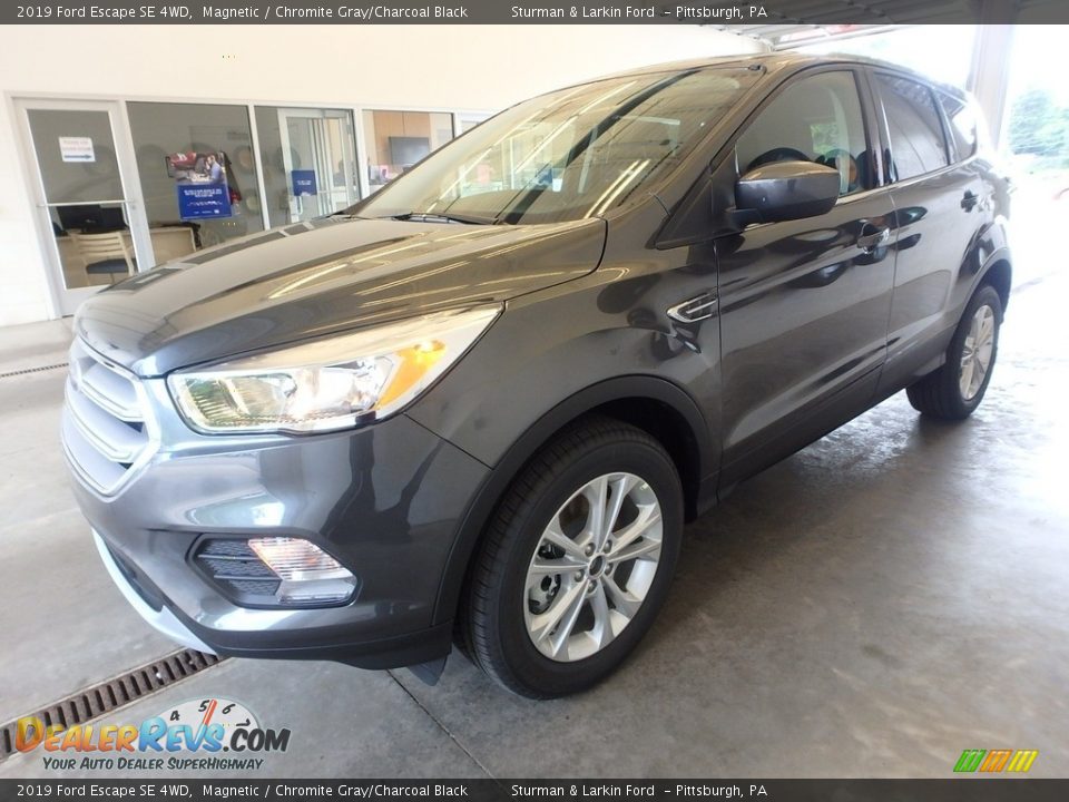 2019 Ford Escape SE 4WD Magnetic / Chromite Gray/Charcoal Black Photo #5