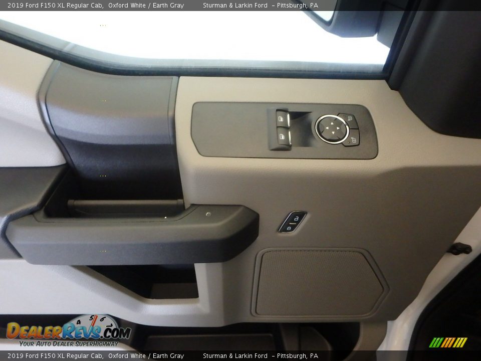 2019 Ford F150 XL Regular Cab Oxford White / Earth Gray Photo #9