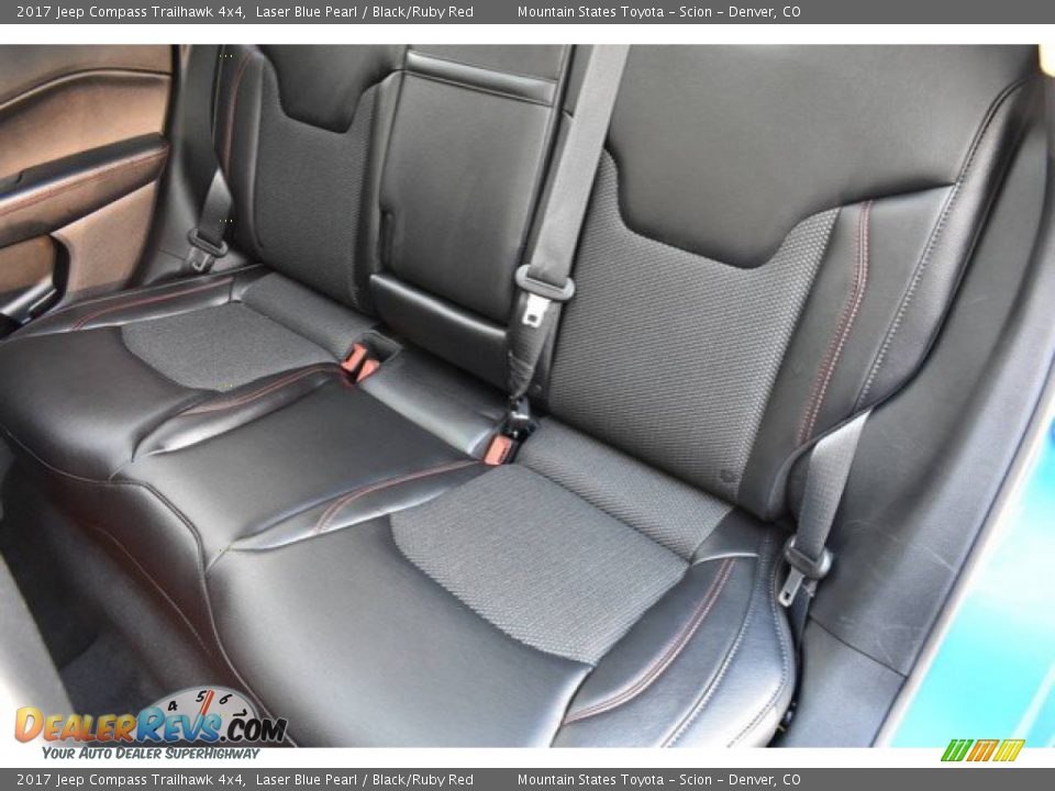 2017 Jeep Compass Trailhawk 4x4 Laser Blue Pearl / Black/Ruby Red Photo #22