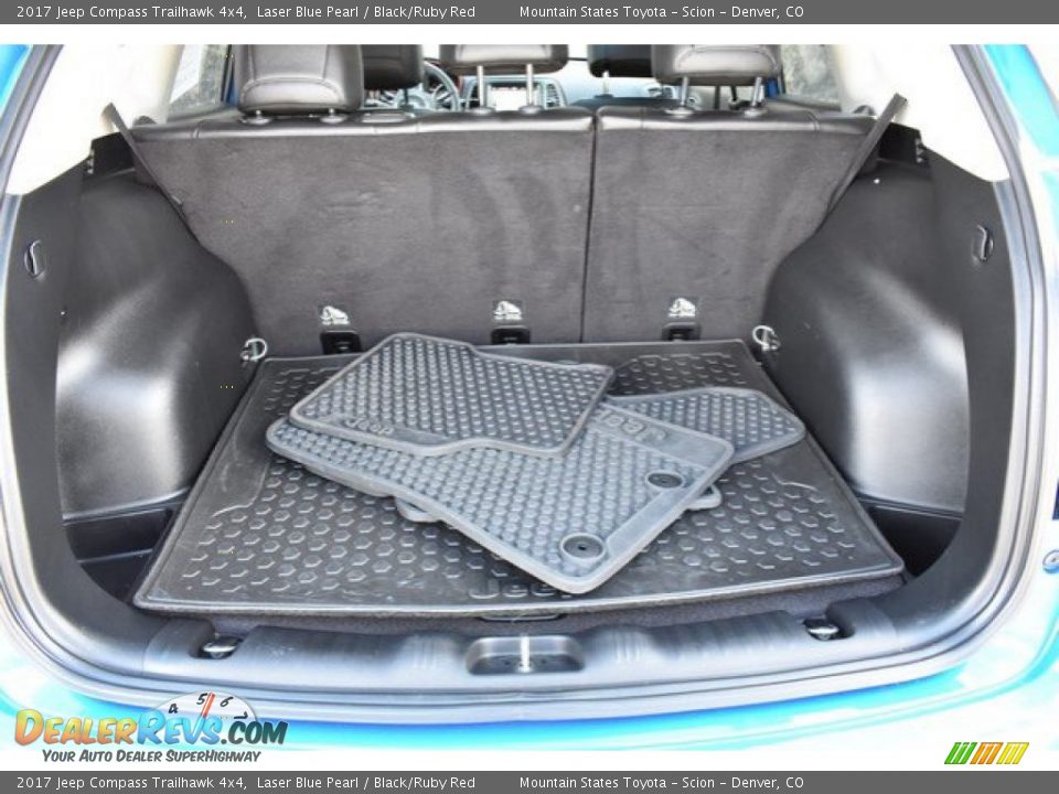 2017 Jeep Compass Trailhawk 4x4 Laser Blue Pearl / Black/Ruby Red Photo #27