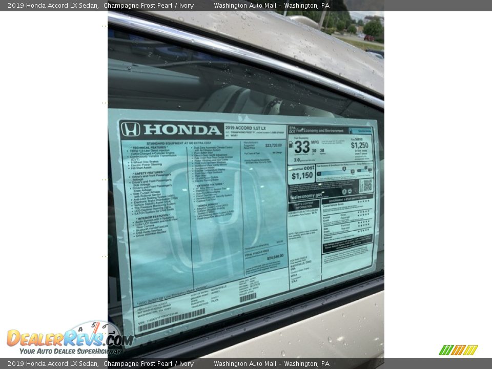 2019 Honda Accord LX Sedan Champagne Frost Pearl / Ivory Photo #14