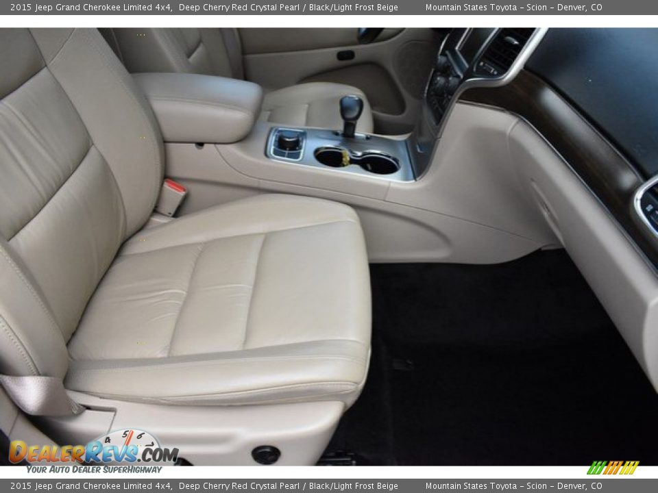 2015 Jeep Grand Cherokee Limited 4x4 Deep Cherry Red Crystal Pearl / Black/Light Frost Beige Photo #18