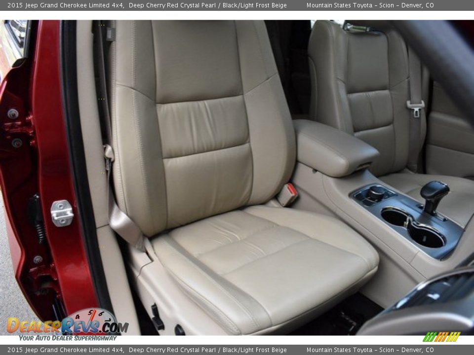 2015 Jeep Grand Cherokee Limited 4x4 Deep Cherry Red Crystal Pearl / Black/Light Frost Beige Photo #19