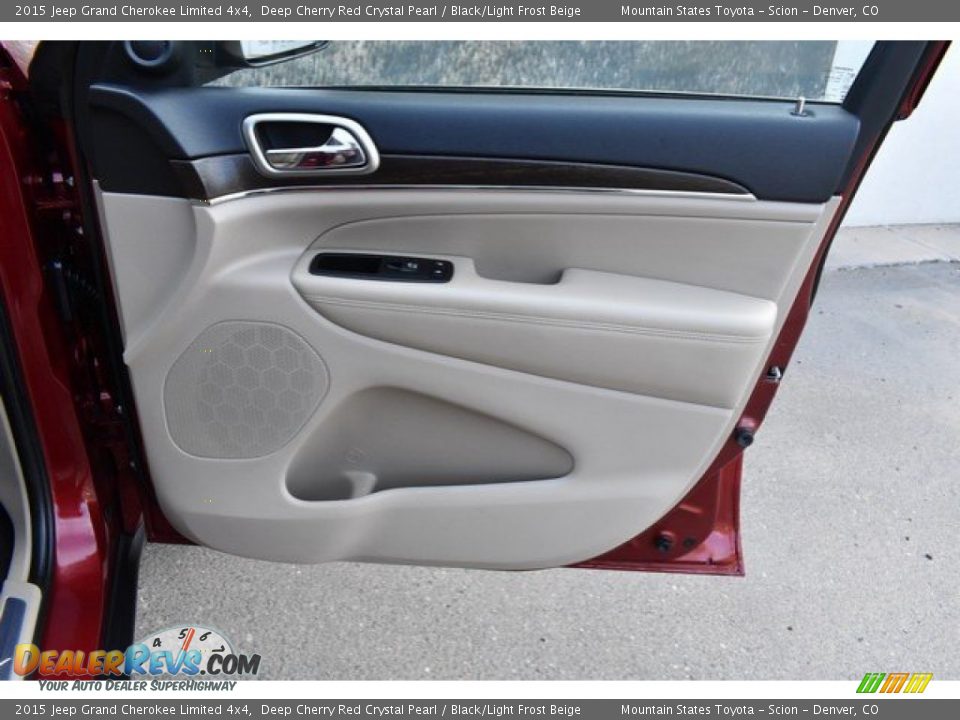 2015 Jeep Grand Cherokee Limited 4x4 Deep Cherry Red Crystal Pearl / Black/Light Frost Beige Photo #26