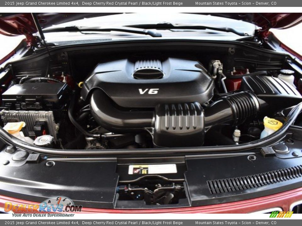2015 Jeep Grand Cherokee Limited 4x4 Deep Cherry Red Crystal Pearl / Black/Light Frost Beige Photo #28
