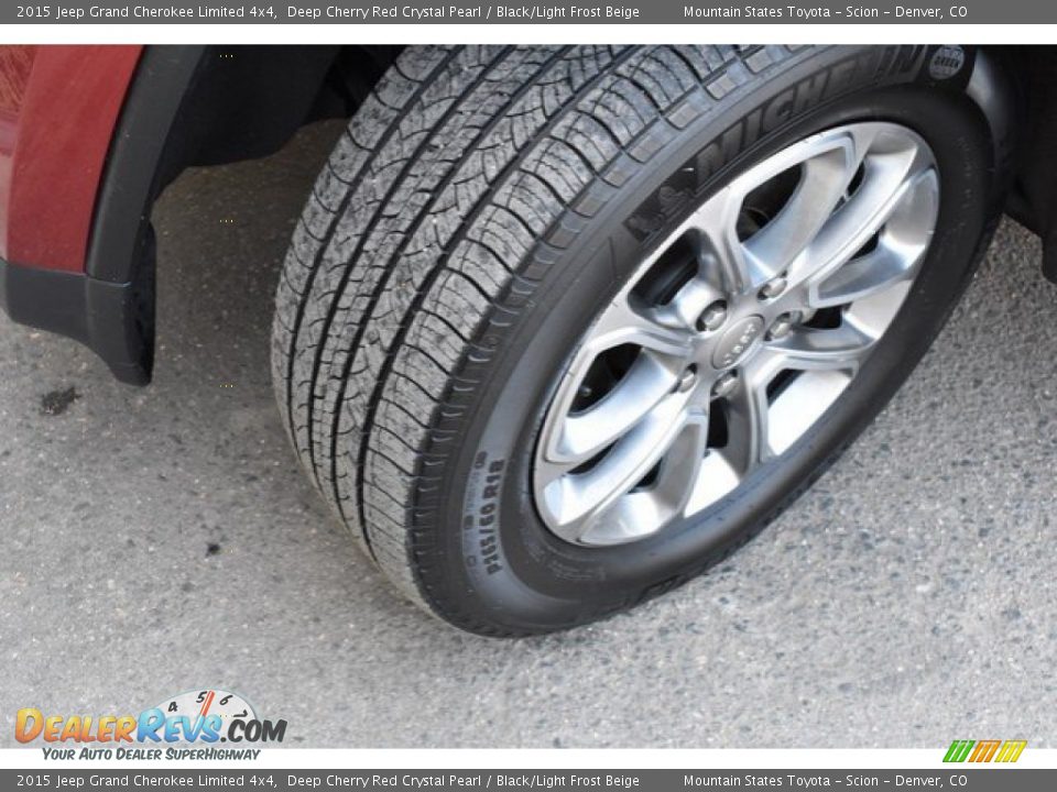 2015 Jeep Grand Cherokee Limited 4x4 Deep Cherry Red Crystal Pearl / Black/Light Frost Beige Photo #29
