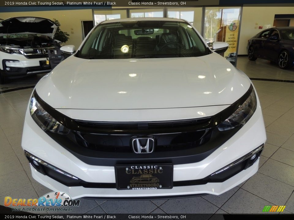 2019 Honda Civic Touring Sedan Platinum White Pearl / Black Photo #2