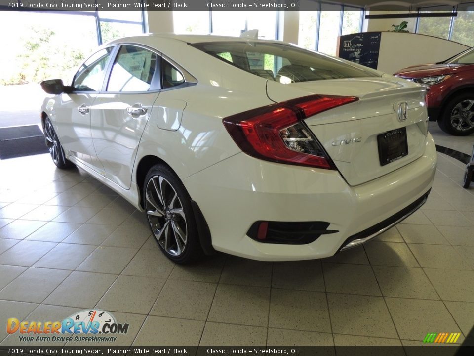 2019 Honda Civic Touring Sedan Platinum White Pearl / Black Photo #7