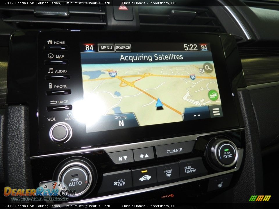 2019 Honda Civic Touring Sedan Platinum White Pearl / Black Photo #17