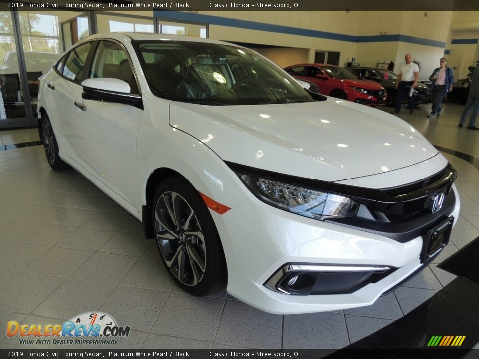 2019 Honda Civic Touring Sedan Platinum White Pearl / Black Photo #3