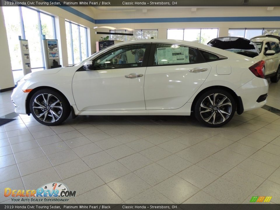 2019 Honda Civic Touring Sedan Platinum White Pearl / Black Photo #8
