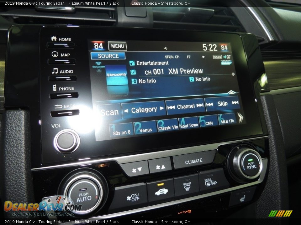 2019 Honda Civic Touring Sedan Platinum White Pearl / Black Photo #16