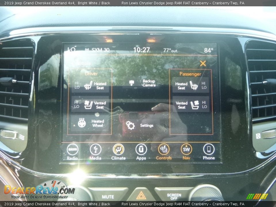 2019 Jeep Grand Cherokee Overland 4x4 Bright White / Black Photo #17