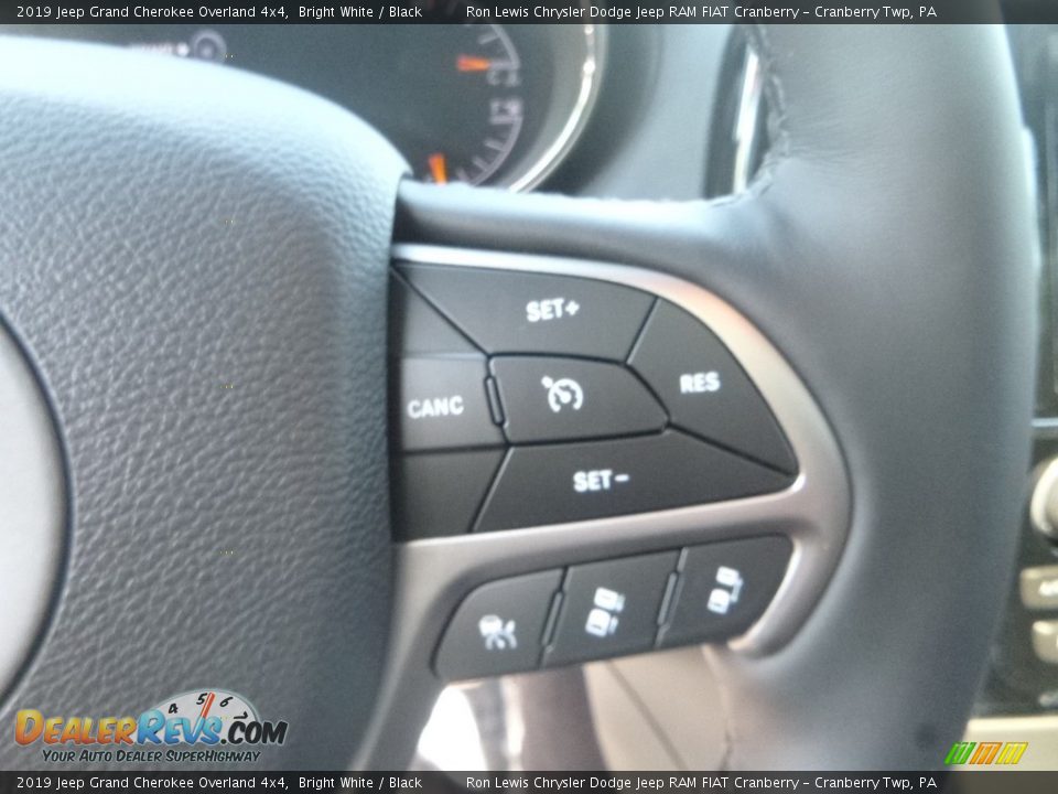 2019 Jeep Grand Cherokee Overland 4x4 Bright White / Black Photo #19