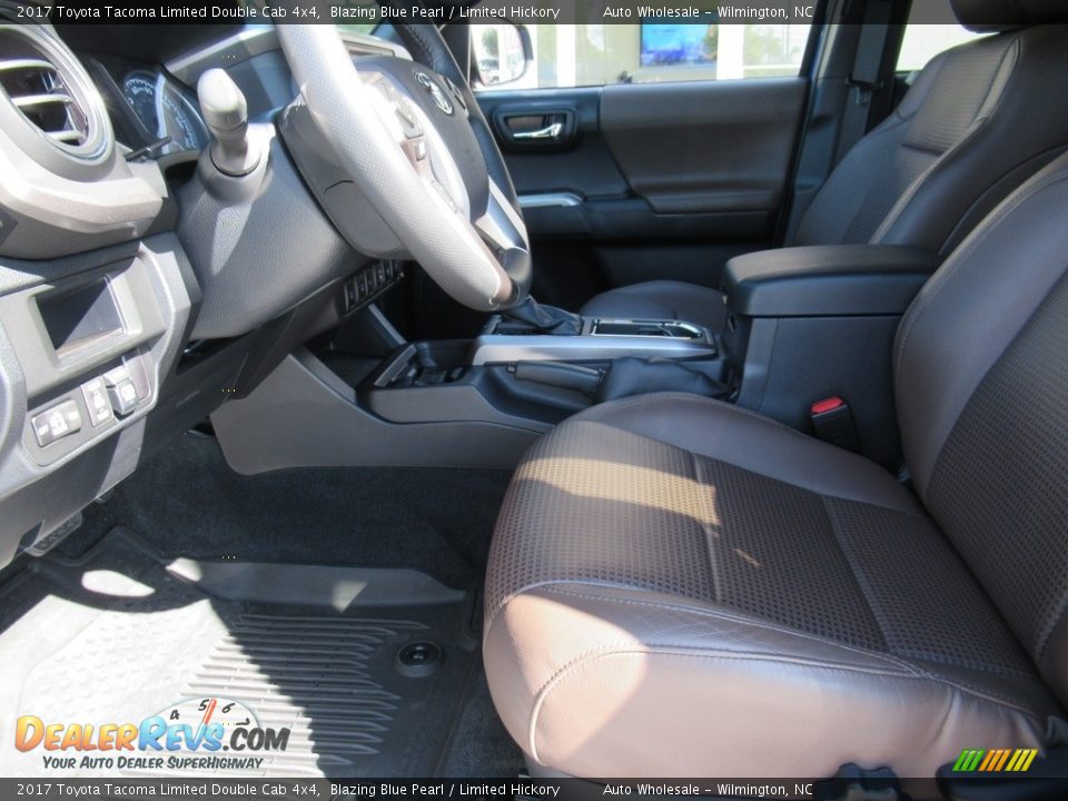 2017 Toyota Tacoma Limited Double Cab 4x4 Blazing Blue Pearl / Limited Hickory Photo #9
