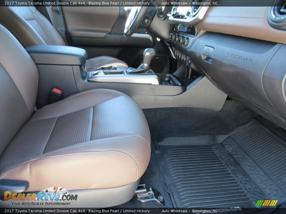 2017 Toyota Tacoma Limited Double Cab 4x4 Blazing Blue Pearl / Limited Hickory Photo #11