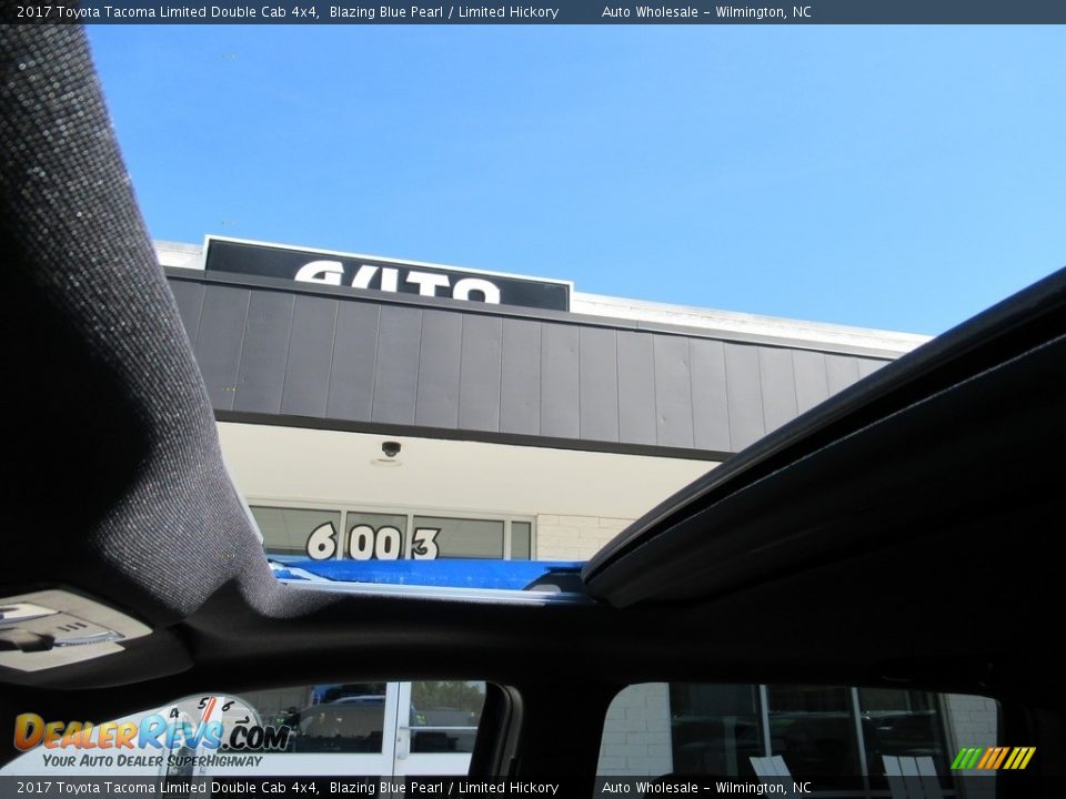 2017 Toyota Tacoma Limited Double Cab 4x4 Blazing Blue Pearl / Limited Hickory Photo #13
