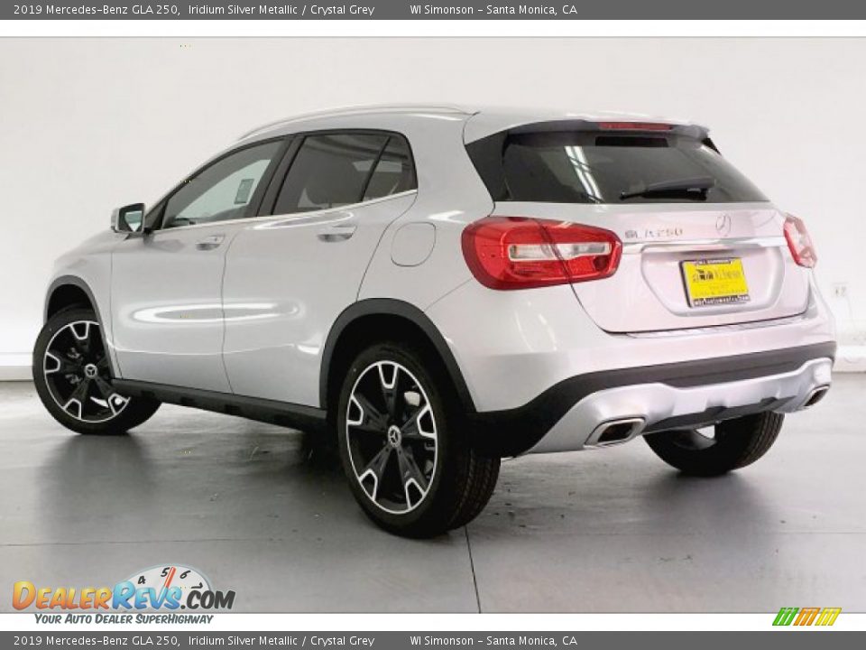 2019 Mercedes-Benz GLA 250 Iridium Silver Metallic / Crystal Grey Photo #2