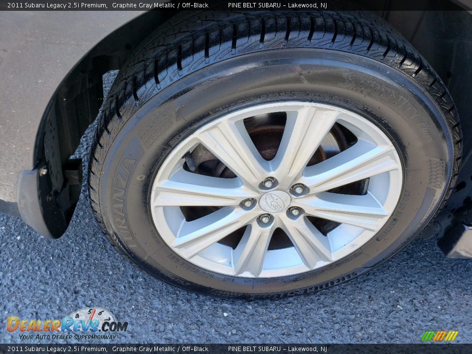 2011 Subaru Legacy 2.5i Premium Graphite Gray Metallic / Off-Black Photo #18