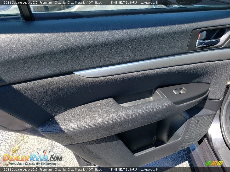 2011 Subaru Legacy 2.5i Premium Graphite Gray Metallic / Off-Black Photo #20