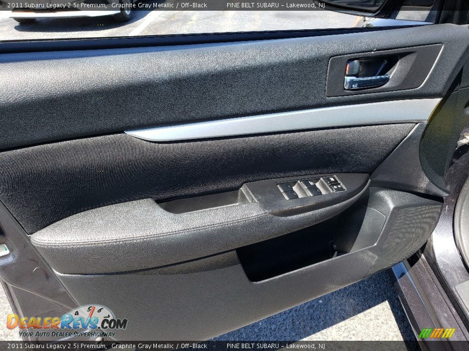2011 Subaru Legacy 2.5i Premium Graphite Gray Metallic / Off-Black Photo #24