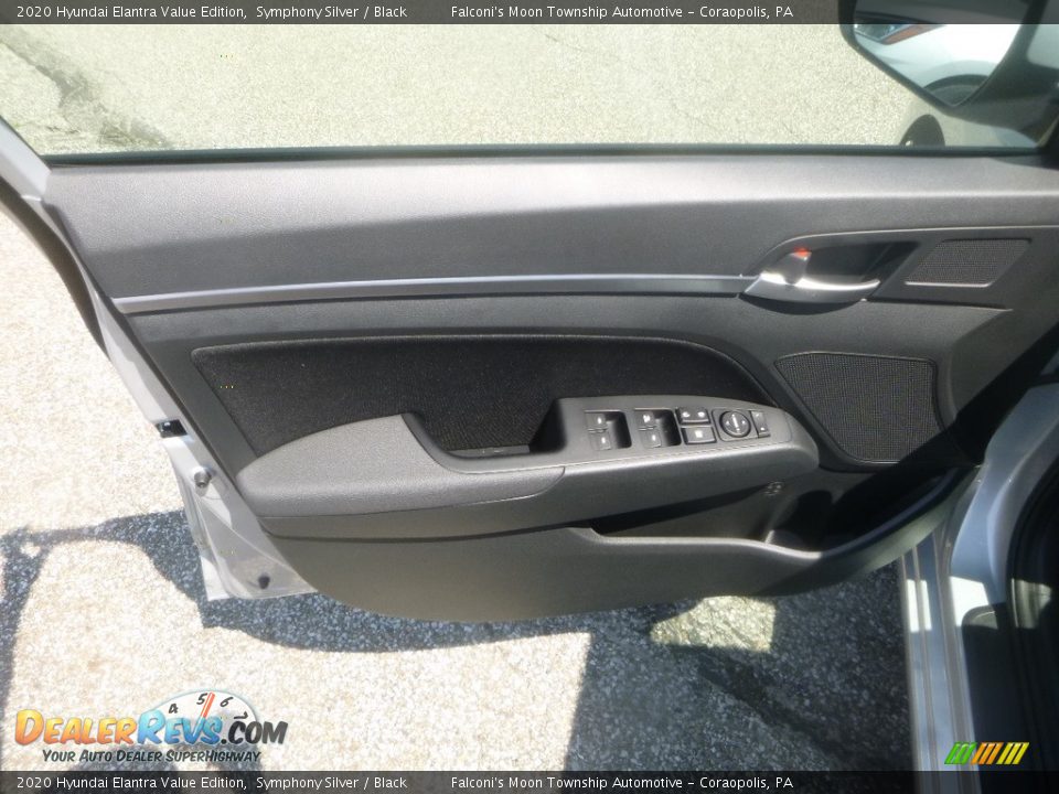 2020 Hyundai Elantra Value Edition Symphony Silver / Black Photo #10