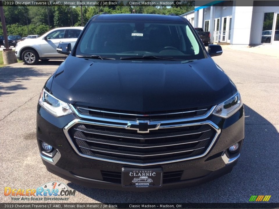 2019 Chevrolet Traverse LT AWD Mosaic Black Metallic / Jet Black Photo #2