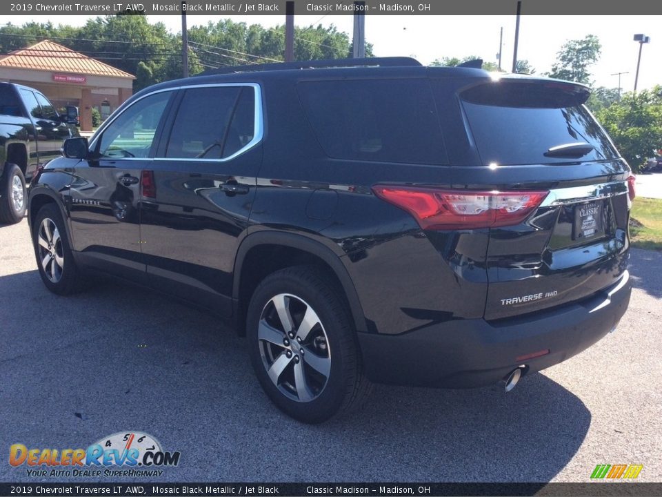 2019 Chevrolet Traverse LT AWD Mosaic Black Metallic / Jet Black Photo #5