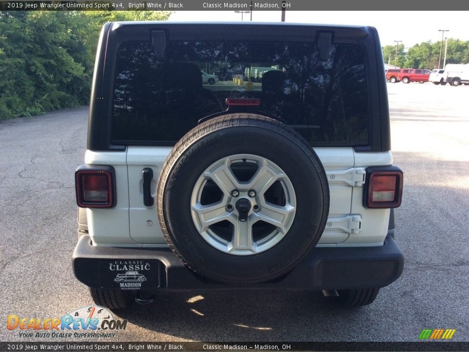 2019 Jeep Wrangler Unlimited Sport 4x4 Bright White / Black Photo #6