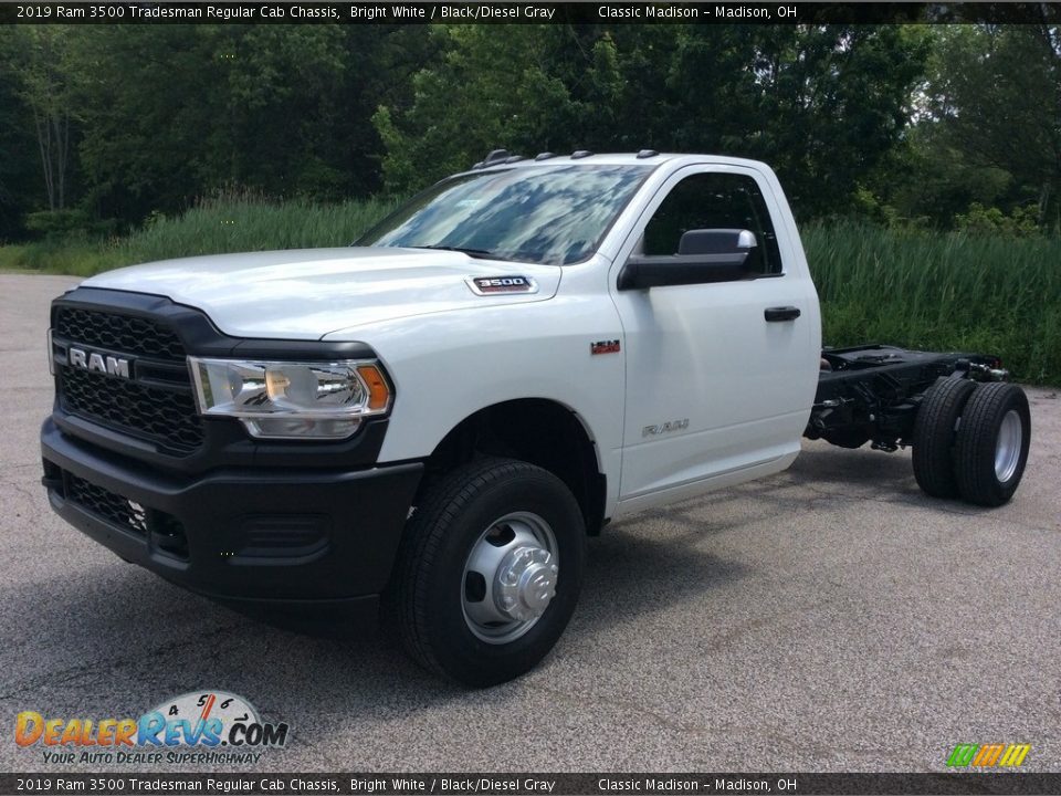 2019 Ram 3500 Tradesman Regular Cab Chassis Bright White / Black/Diesel Gray Photo #3