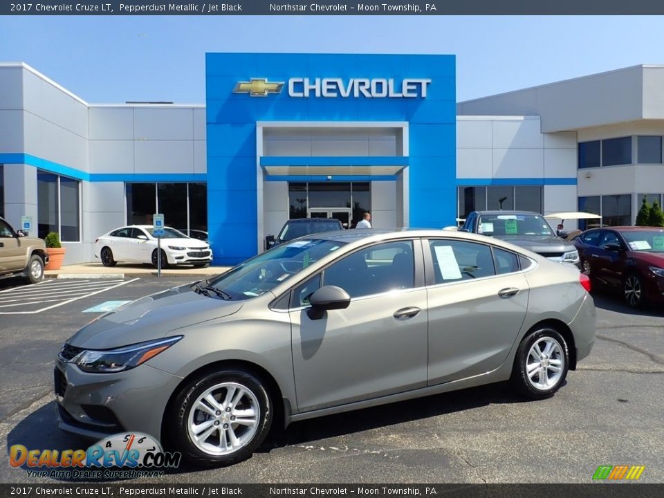 2017 Chevrolet Cruze LT Pepperdust Metallic / Jet Black Photo #1