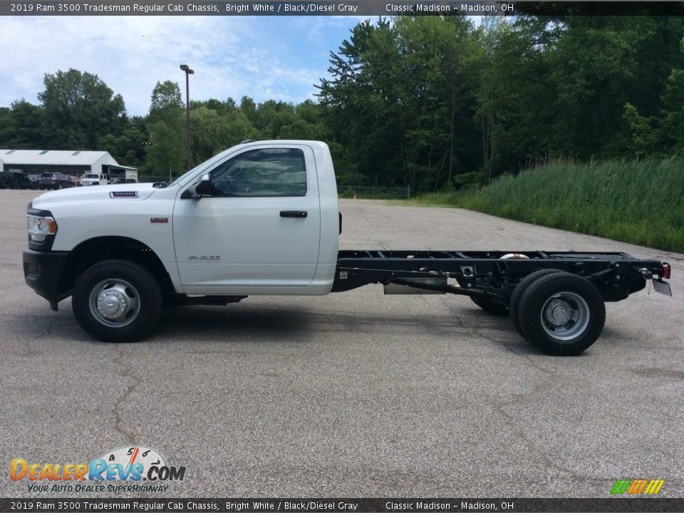 2019 Ram 3500 Tradesman Regular Cab Chassis Bright White / Black/Diesel Gray Photo #4