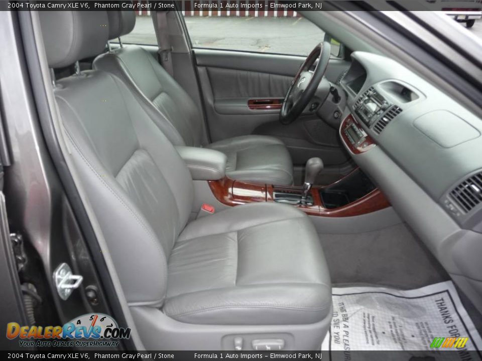 2004 Toyota Camry XLE V6 Phantom Gray Pearl / Stone Photo #6