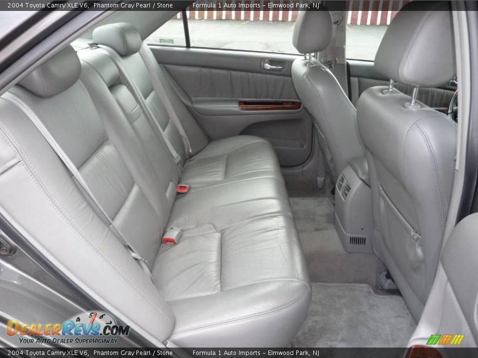 2004 Toyota Camry XLE V6 Phantom Gray Pearl / Stone Photo #7